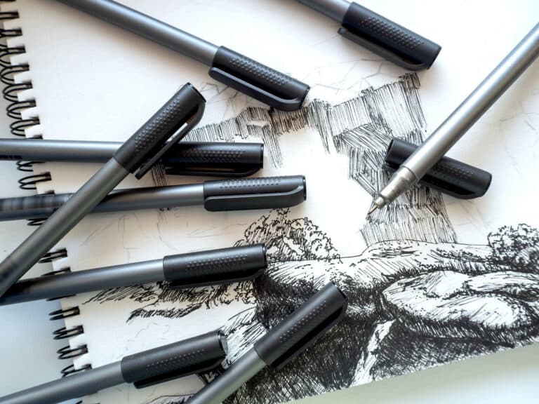 Save Download Preview A set of capillary pens is laid out on a landscape sheet. The process of drawing graphics with a black capillary pen.
