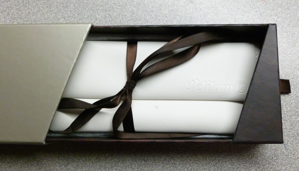 Pelikan Pura packaging