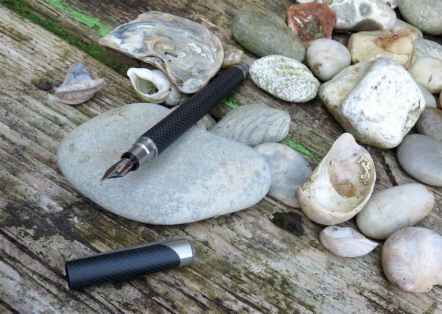 Tombow Zoom 101 uncapped