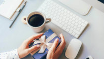 Why a customised pen makes the perfect corporate gift