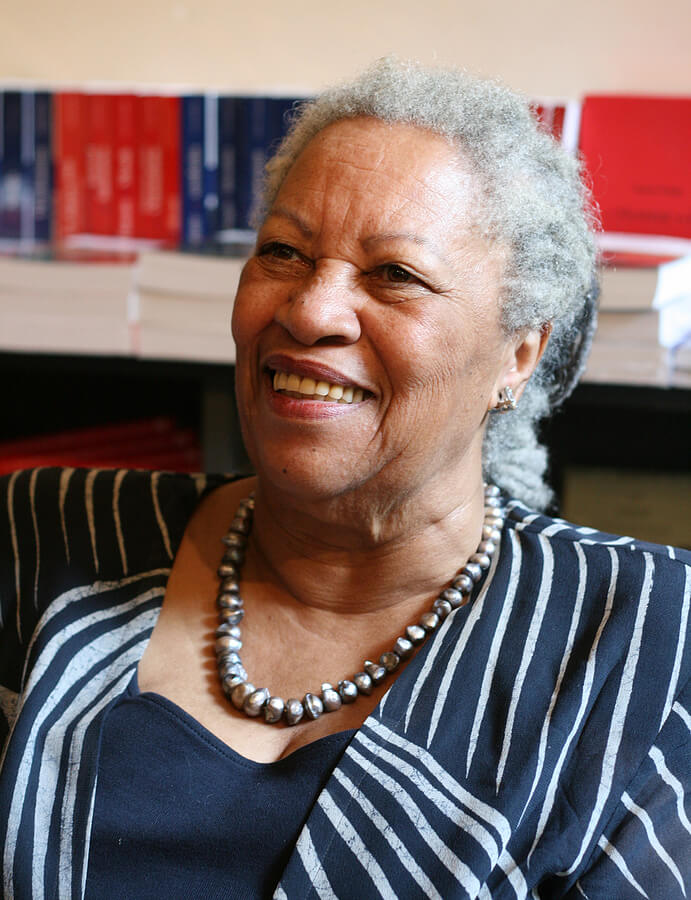 Toni Morrison a Nobel Prize-winning American author editor and professor during the autograph session in the L'arbre a Lettres bookstore on May 12 2009 in Paris France