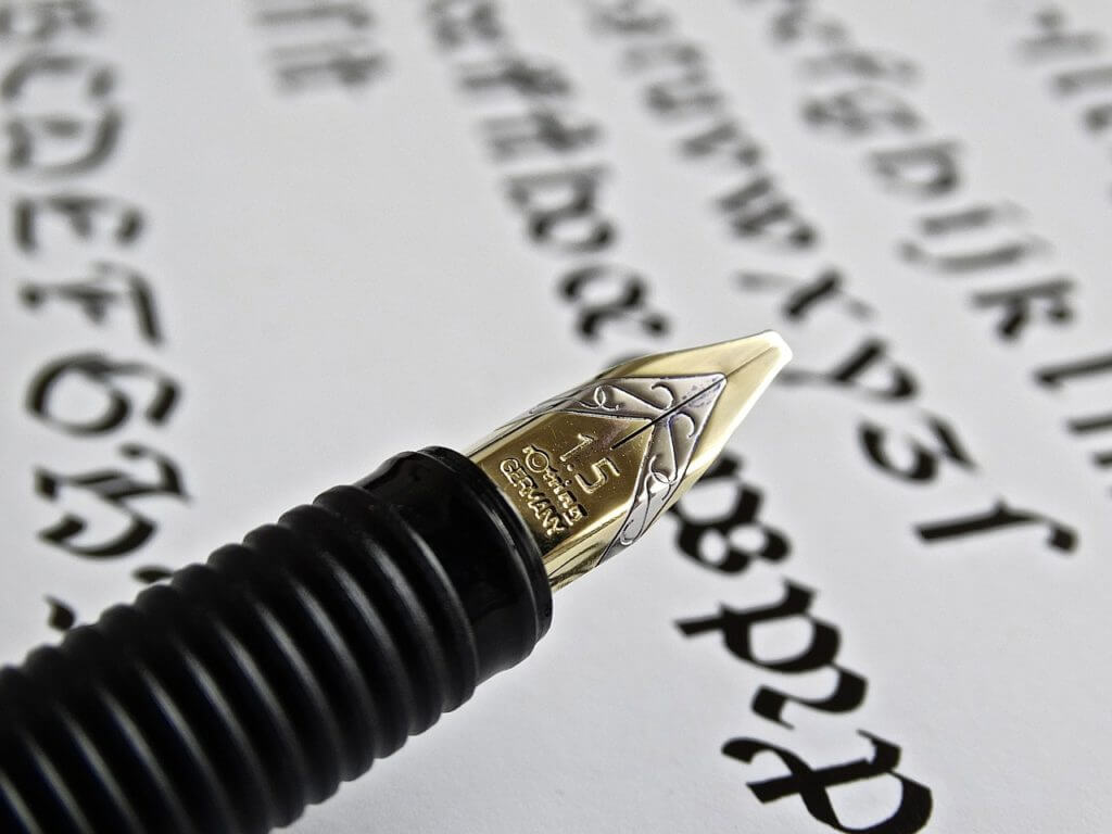 fountain pen calligraphy