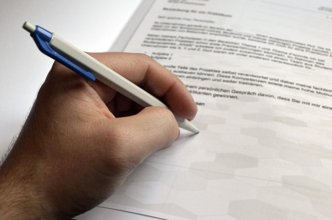 What it means to be left-handed and how to help lefties write!