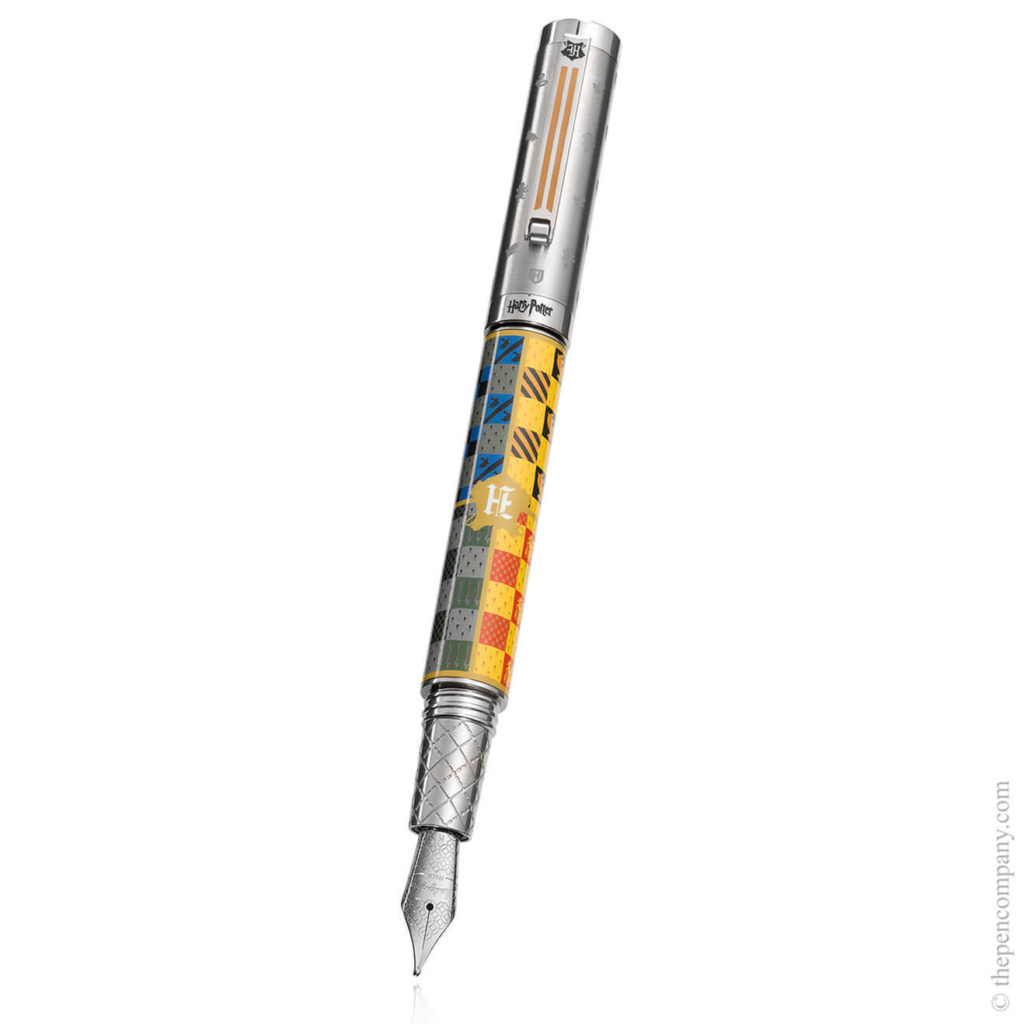 The Montegrappa Harry Potter House Colours fountain pen in Hogwarts