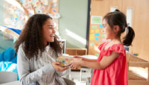 Teacher gifts: How to choose a personalised pen