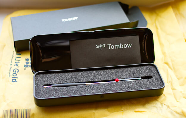 Tombow tin